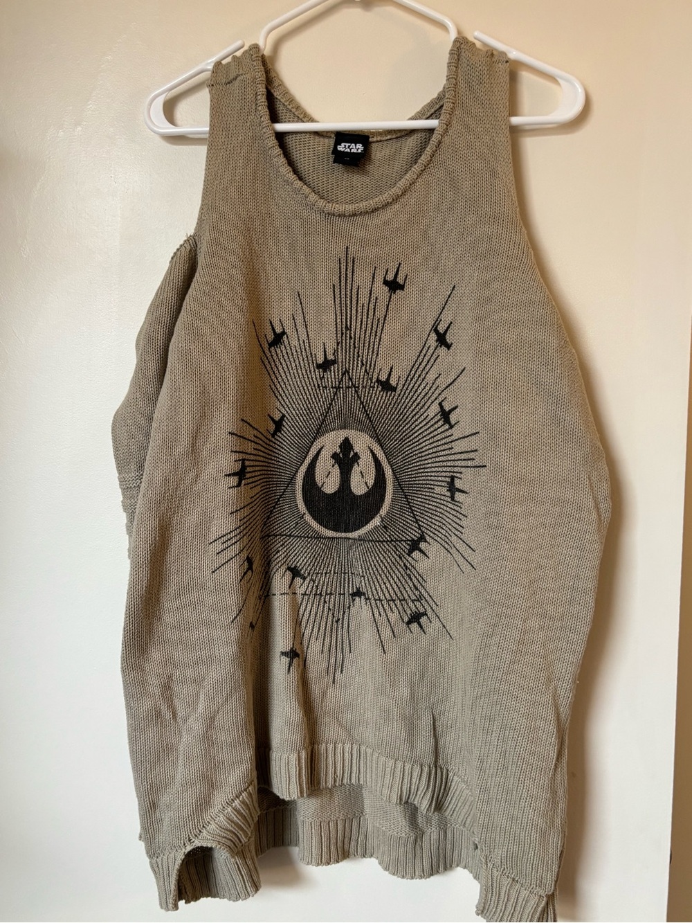 Star Wars Cold Shoulder Sweater, size 2X